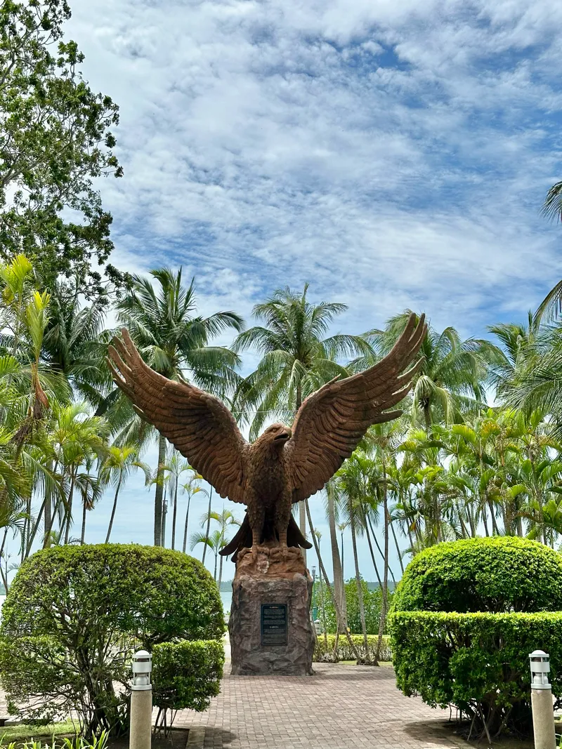 eagle statue